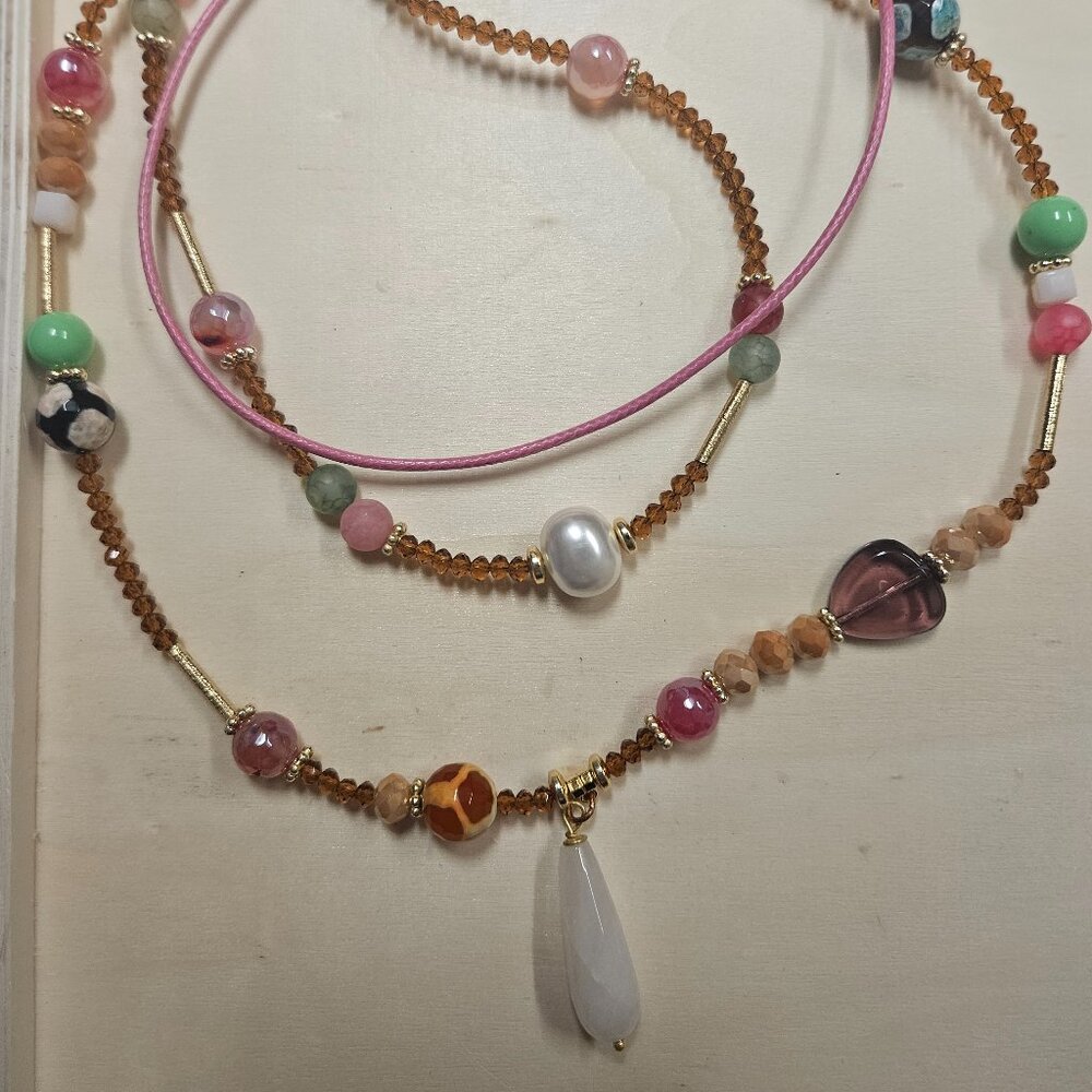 Set of 2 Necklaces - Pearl and Drop